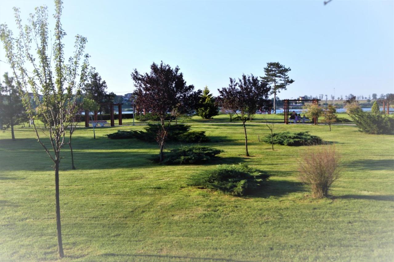 Enjoy Life Apartments Techirghiol Extérieur photo